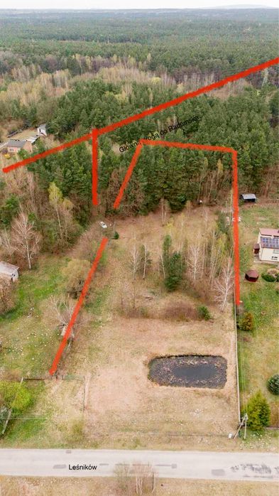 Dzialka budowlana5300m2 ze stawem fudamenty pod dom  Szczepocice/R-sko