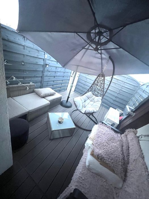 Przyjemny apartament na Czyzkowku z tarasem,2 pozi.3 pok. i przestrzeń