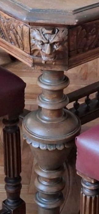 Stol Antyczny + 6 krzesel