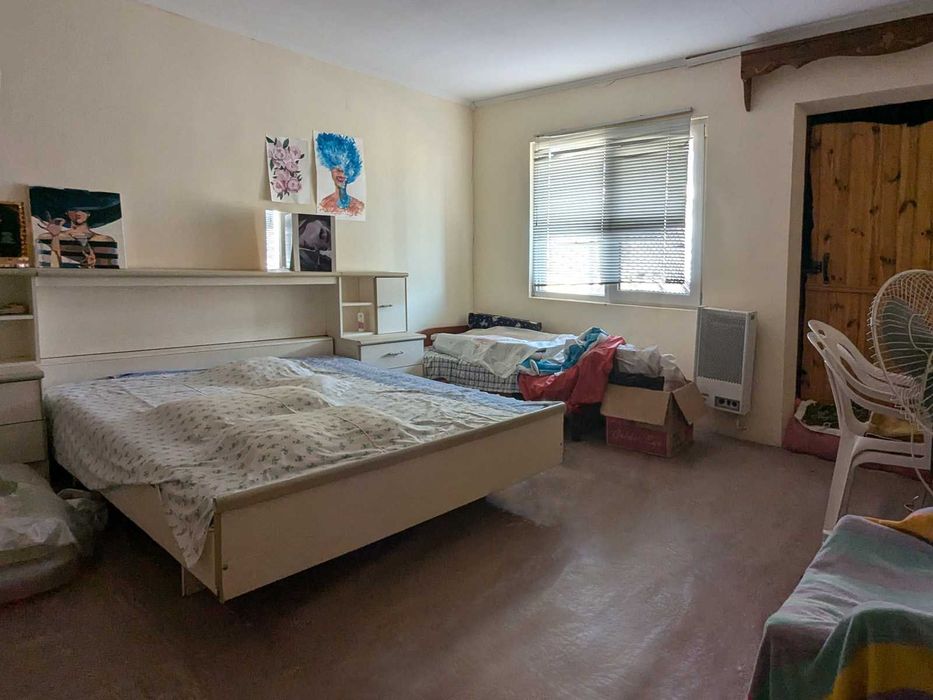 Двухэтажный дом в Каролино-Бугазе