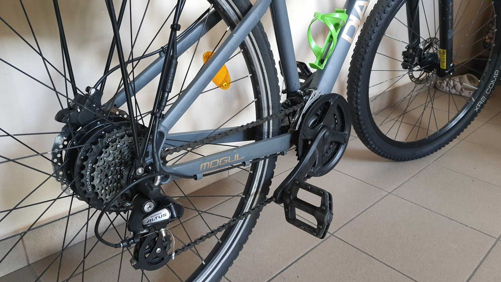 Super rower elektryczny mocny duży zasięg Trek Diamant