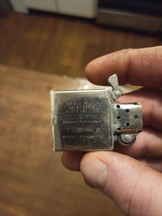 Zapalniczka Zippo plus Maxwell w cennie