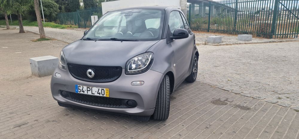 Carro Smart for two