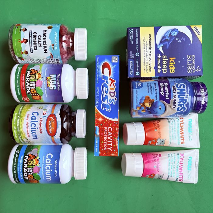 Для дітей!Вітамін д3,С.Кальцій•Омега•Магній,Залізо, цинк,самбукол