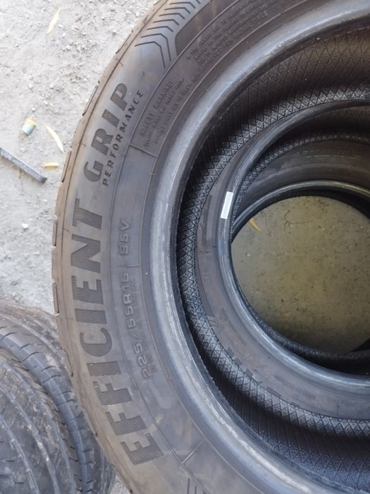215/65/16 192H Michelin Primasy 3