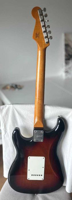 Guitarra elétrica Squier CV 60s Strat