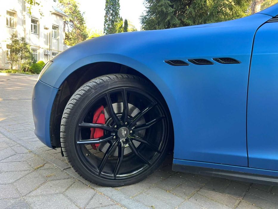 Продам Maserati Ghibli.