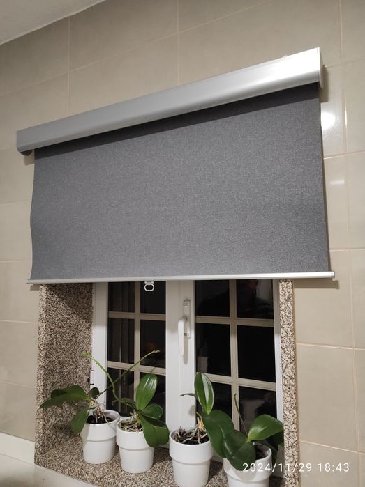 Estore IKEA Tretur Cinza 100 * 195 cm como novo