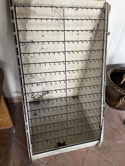 Expositor/Suporte para arrumação