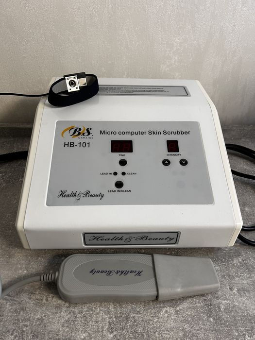 Аппарат (космет.)Скрабер для чистки лица (проф.)ультразвуковой HB-101