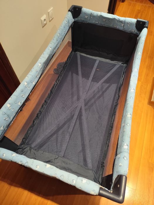 Cama de viagem c/ colchão