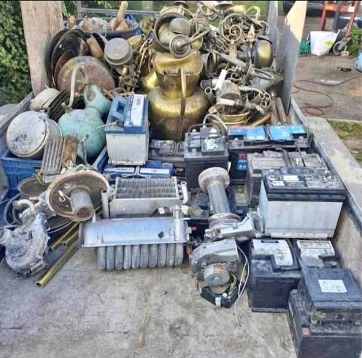 Recolho todo tipo de sucata