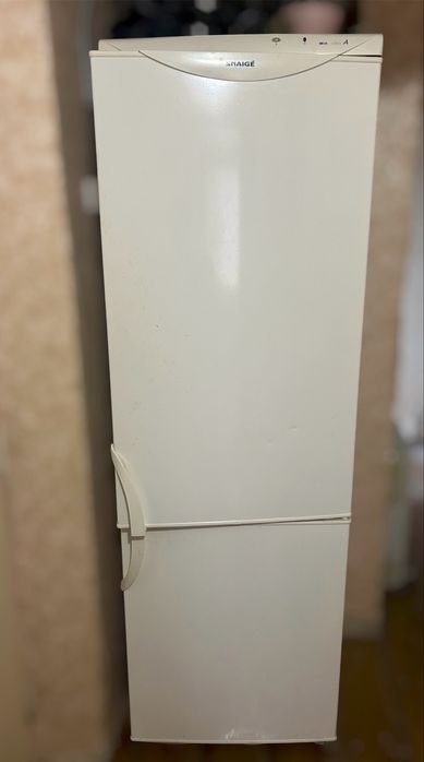 Продам холодильник SNAIGĖ (б/у) (САМОВИВІЗ)