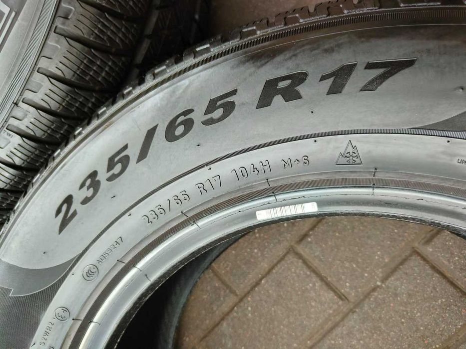 235/65 104H R17 PIRELLI Scorpion Winter 6.5mm 2022r Zimowe Opony 4szt