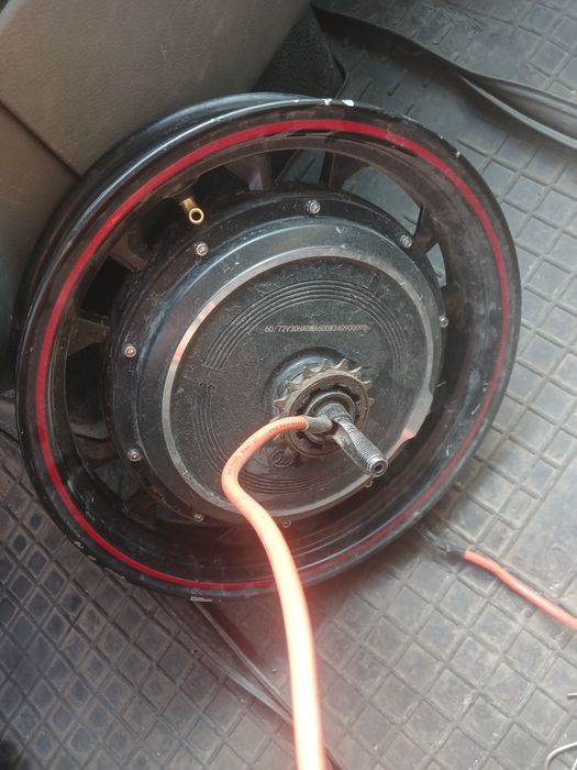 Мотор-колесо 60V/72V 600W (заднее, в ободе) для электроскутера / электровелосипеда