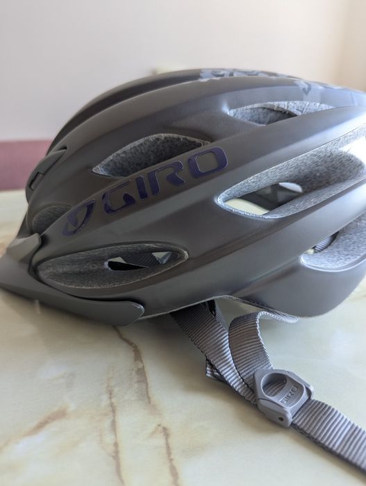Велосипедний шолом Giro Verona