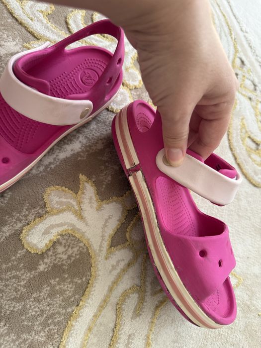 Босоніжки Crocs croc’s j2  33-34