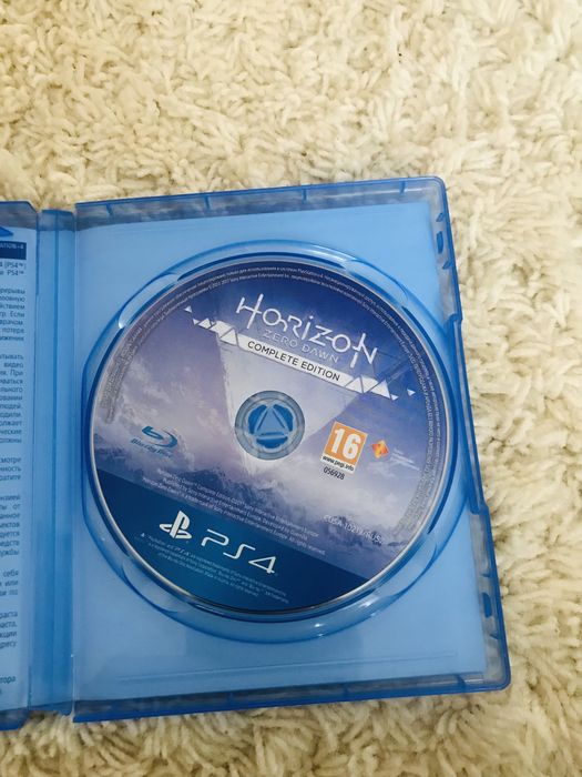 Продам гру на ps4 horizon zero dawn