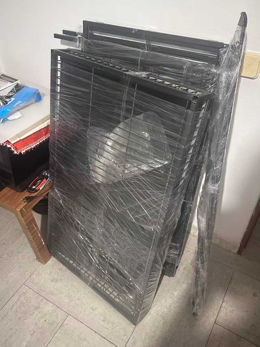 Gaiola gigante para papagaios