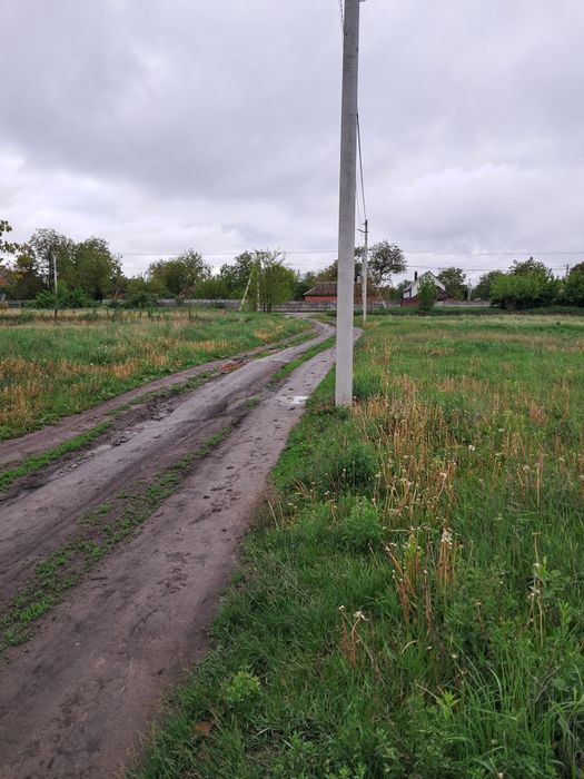 Продам участок,в с.Щітки.Вінниця.9соток,під  садівництво.