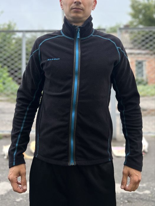 Mammut кофта оригинал M размер флисовая