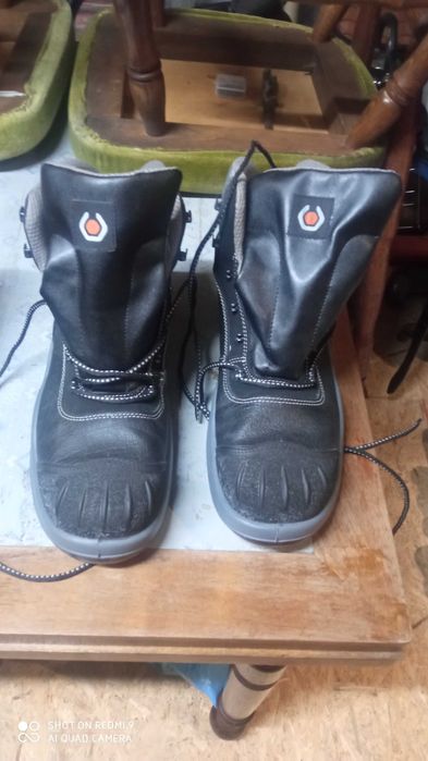Buty  trzewiki robocze