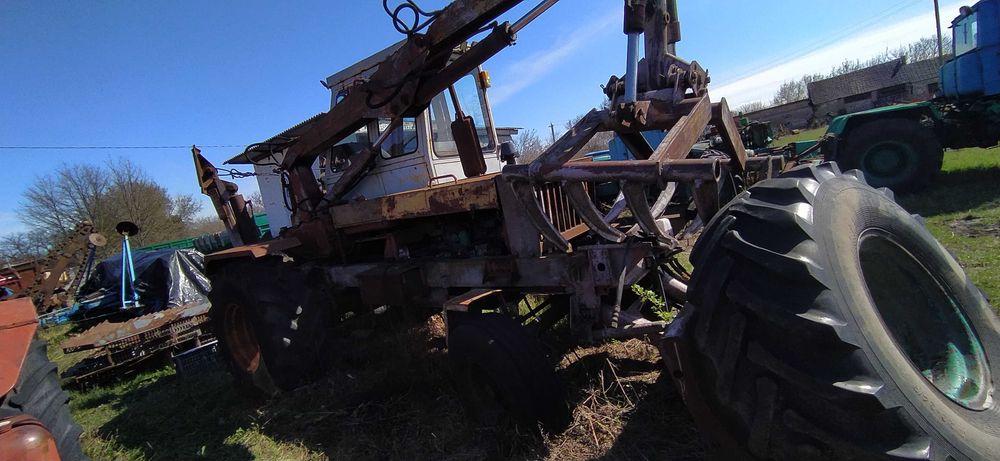 Трактор Карпатець Погрузчик -  Автономный ПЭA 1.0