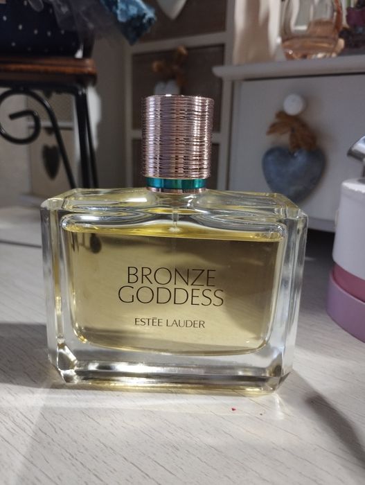 Estée Lauder "Bronze Goddess"