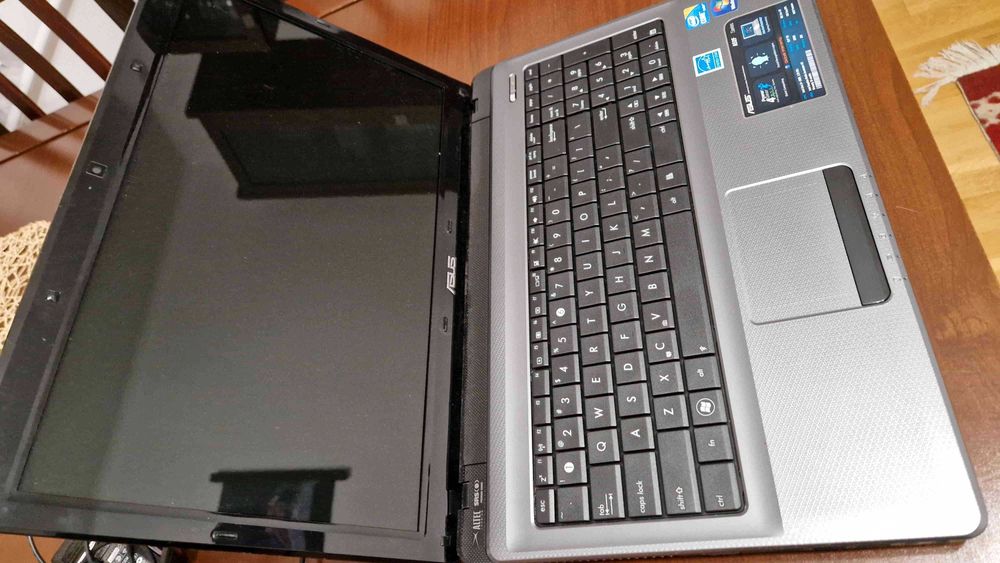 Laptop ASUS A52F