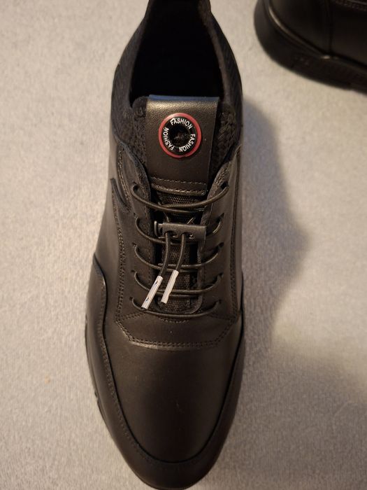 Męskie buty sportowe