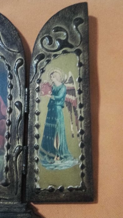 Imagem de Nossa Sra com o filho e anjos