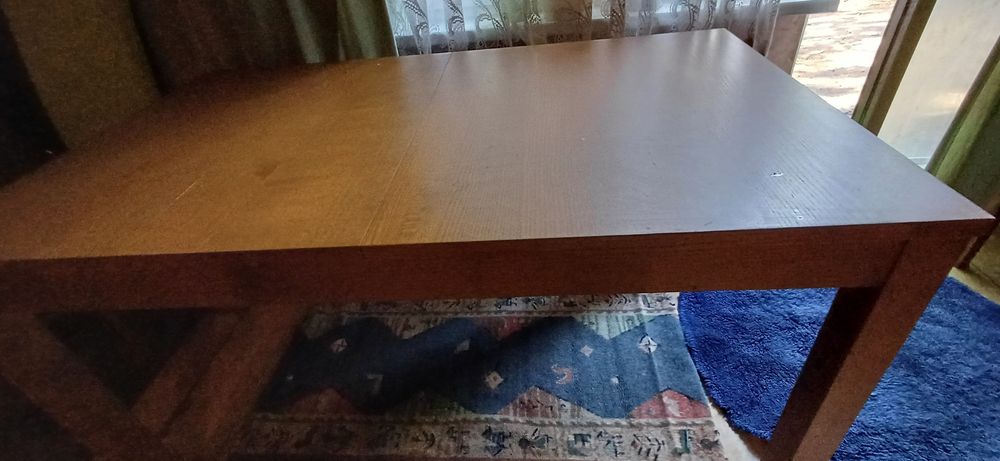 Stół   140x84cm  rozkladany.