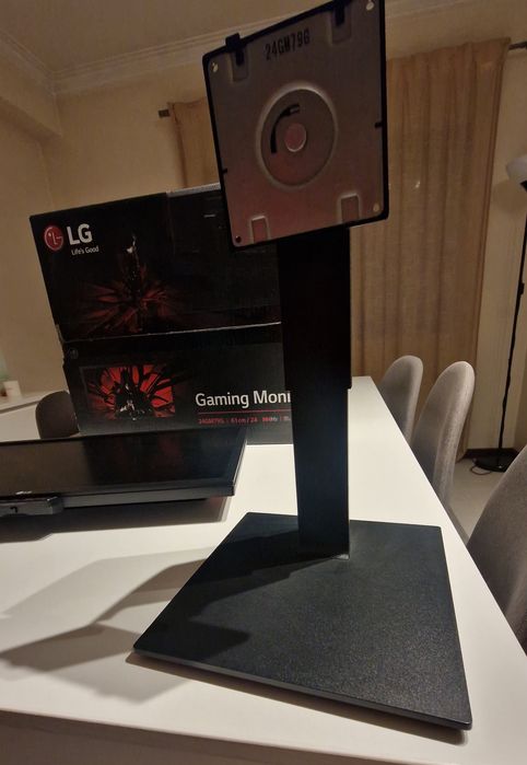 Monitor Gaming LG