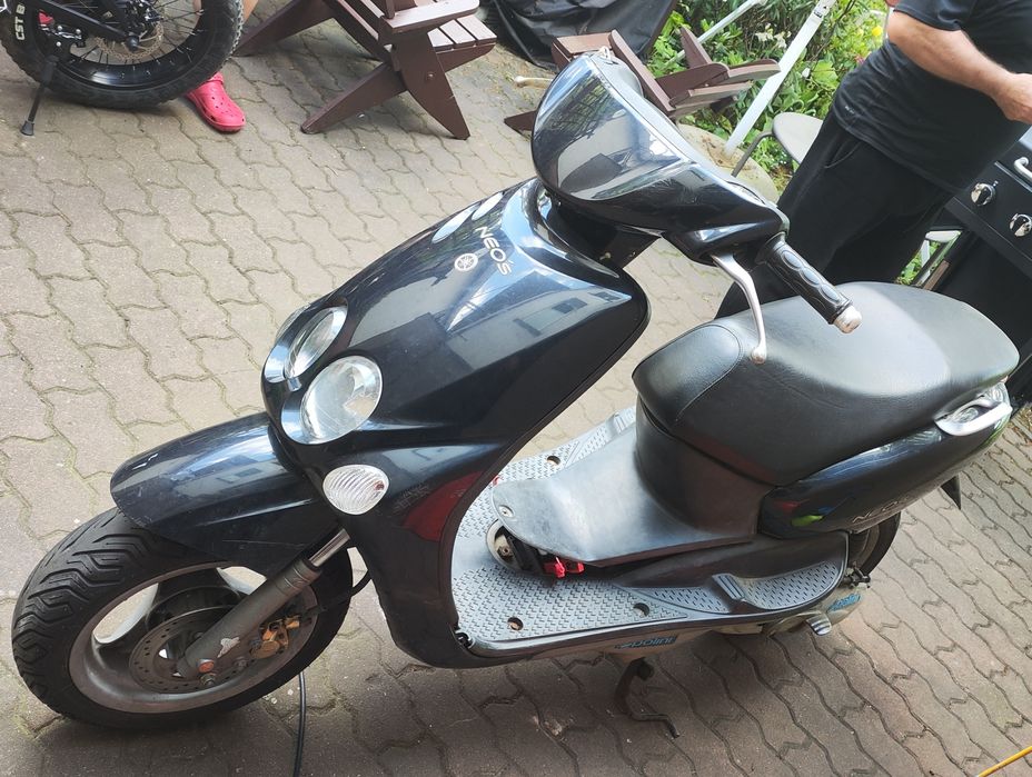 Yamaha Neos 50 2T szybki i mocny z kufrem dlugie oplaty i przeglad