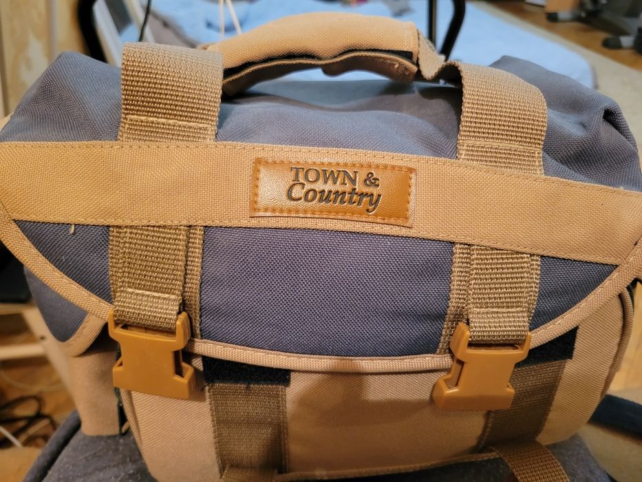 Плівковий зеркальний фотоапарат Minolta 7000af з двома об'ективами