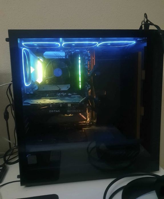 Vendo PC Gamer  i5-10400, RTX 2060, 16 gigas de RAM, SSD 500 gigas
