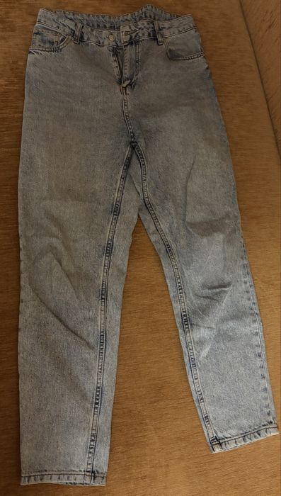 Джинси моми М-L.
