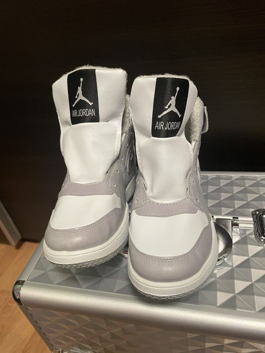 Nike Jordan buty ocieplane 34