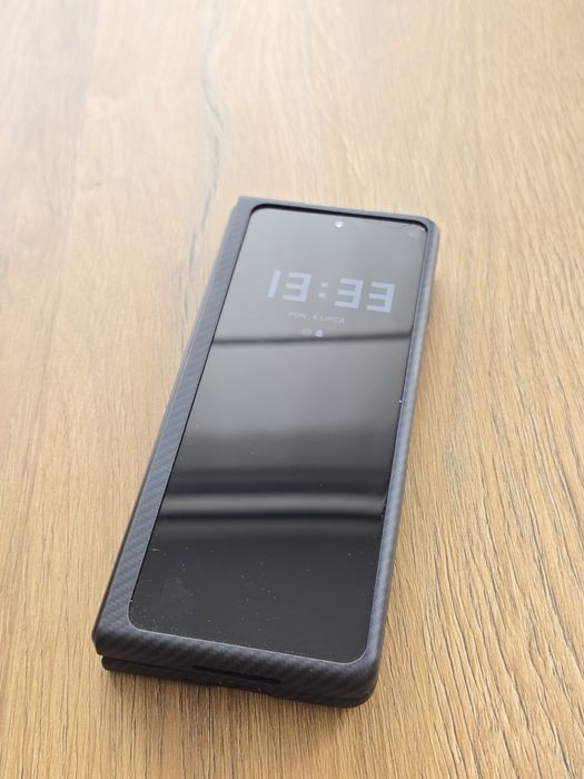 Samsung Galaxy Z Fold 3