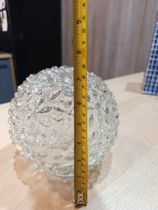 Stary klosz do lampy sufitowej PRL okrągły kula