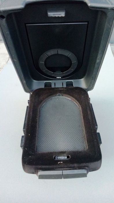 Подлокотник Volkswagen Touareg 2002 2010 підлокотник бардачок