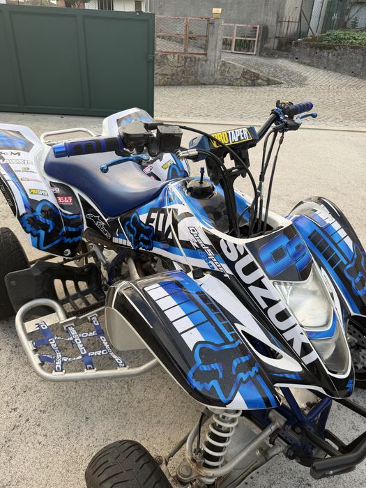 Suzuki LTZ 400.