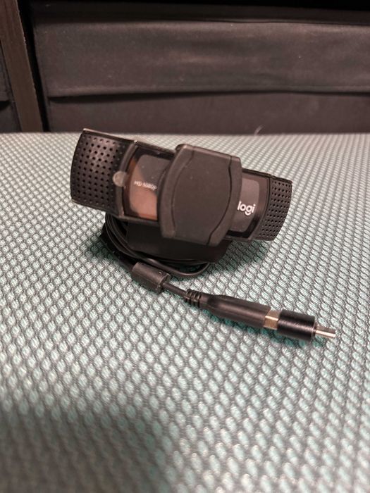 Webcam Logitech HD 1080p – Excelente Estado