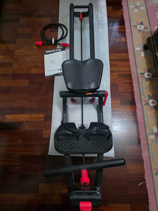 Máquina de remo nova