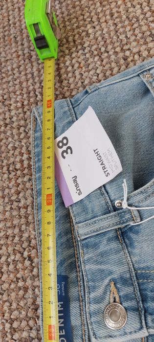 Nowe jeansy! Mega modny kolor