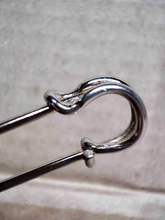 Булавка декоративная стальная для шарфа, шали и др. 75х16 мм