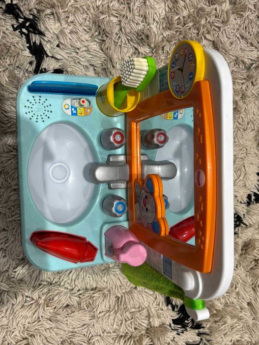 Fisher-Price interaktywna umywalka malucha