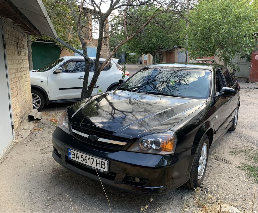 Шевроле еванда 2,5л. Автомат