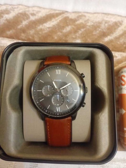 vendo relógio FOSSIL.