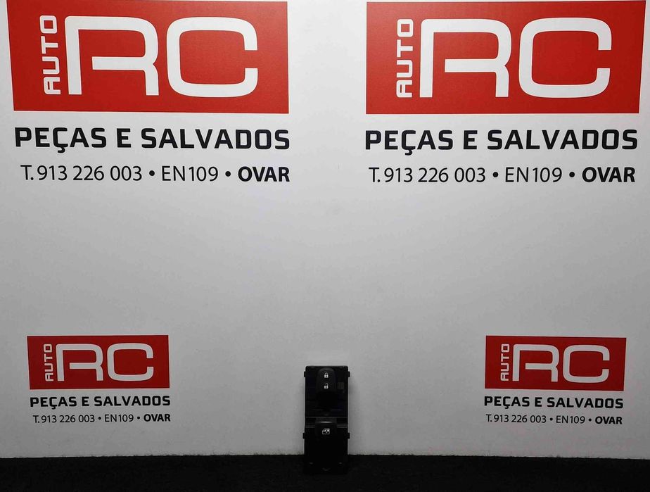 Comando / Botão / Interruptor Vidros Frente Direito - NISSAN QASHQAI II